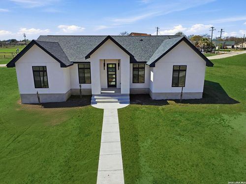 340 Spring Creek Cir, Bandera, TX, 78003-4658 | Card Image