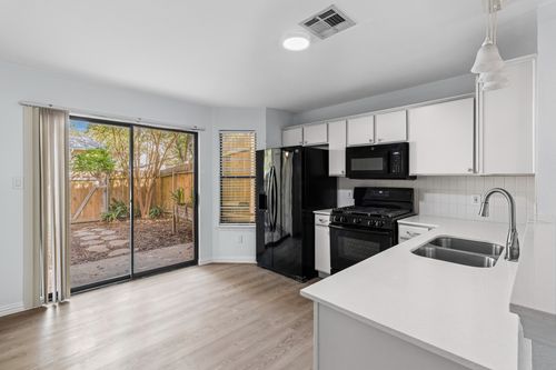 apt-110-11901 Swearingen Dr, Austin, TX, 78758-2255 | Card Image