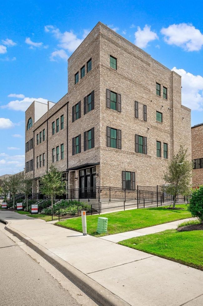 4120 Belt Line Rd, Townhouse with 3 bedrooms, 5 bathrooms and null parking in Addison TX | Image 16