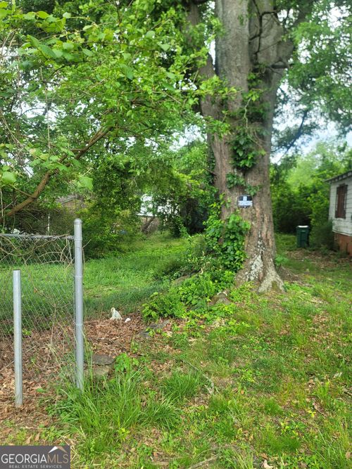 367 Third St, Forest Park, GA, 30297-2654 | Card Image