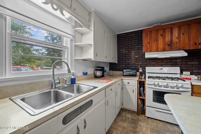 104 Ballard St, House other with 3 bedrooms, 1 bathrooms and null parking in Chocowinity NC | Image 27