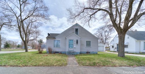 1109 Francis Ave, Muskegon, MI, 49442-4018 | Card Image