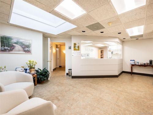 suite-2-450 Plandome Rd, Manhasset, NY, 11030-1962 | Card Image