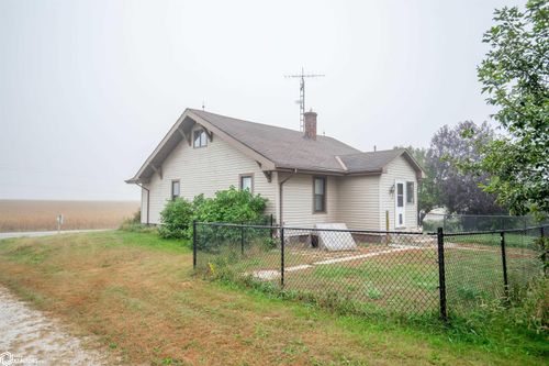 2607 20th Ave, Whittemore, IA, 50598-7027 | Card Image