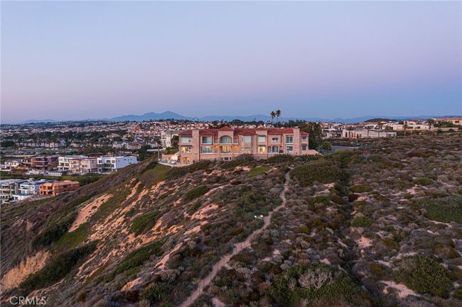 B - 34385 Dana Strand Rd, Condo with 3 bedrooms, 4 bathrooms and 7 parking in Dana Point CA | Image 36