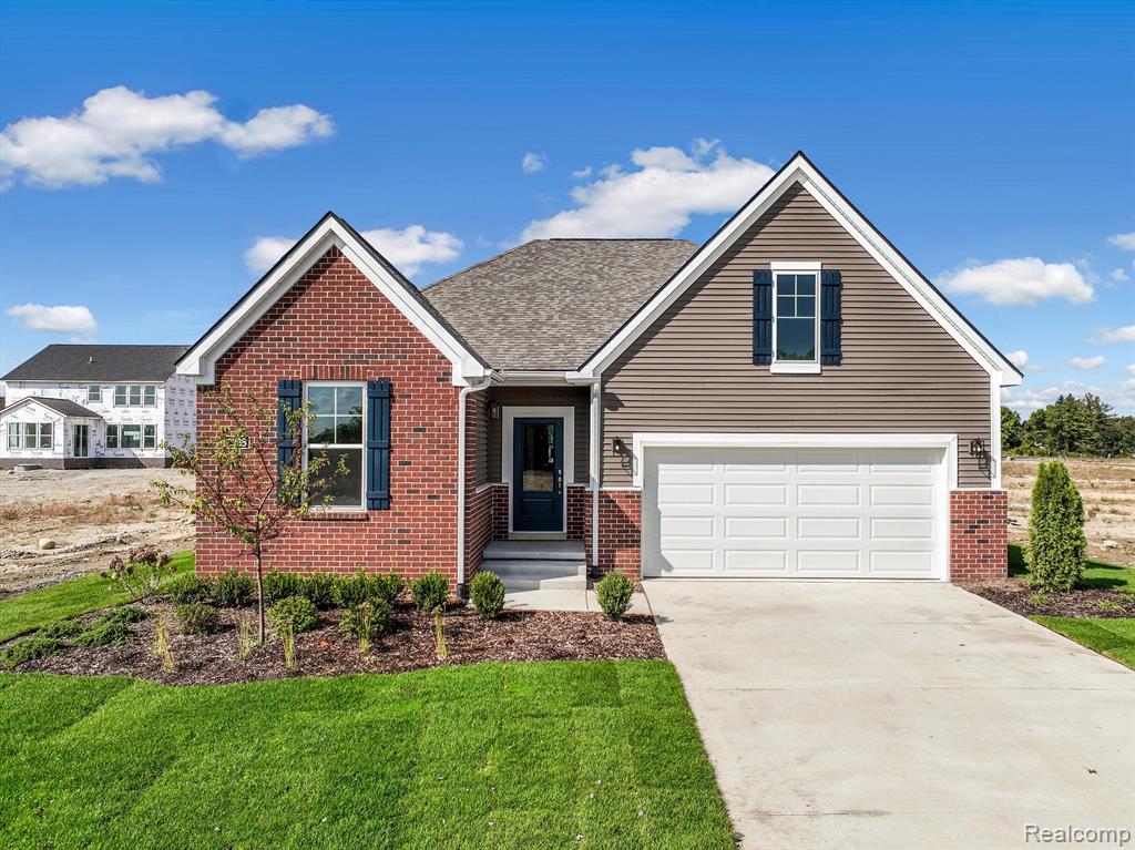Provencal Dr, Commerce Township, MI 48382