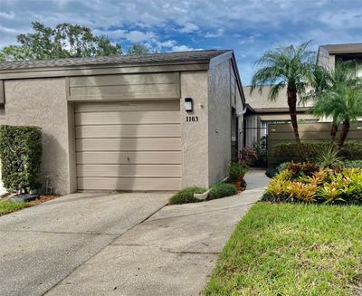 1103 Woodbine Street, Townhouse with 2 bedrooms, 2 bathrooms and null parking in Fern Park FL | Image 1