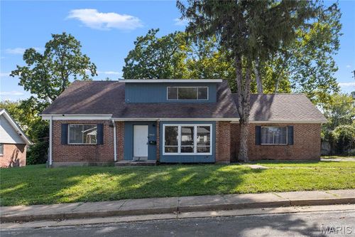 7060 Canton Ave, Saint Louis, MO, 63130-1915 | Card Image