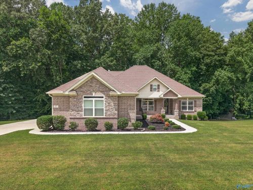 27 Windridge Dr, Fayetteville, TN, 37334-4808 | Card Image