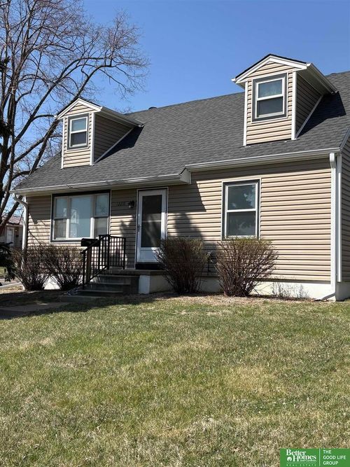 12210 Seldin Dr, Omaha, NE, 68144-3963 | Card Image