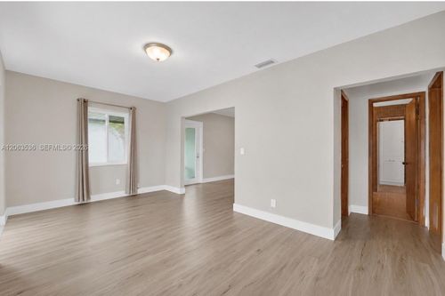1-727 Nw 24th Ct, Miami, FL, 33125 | Card Image