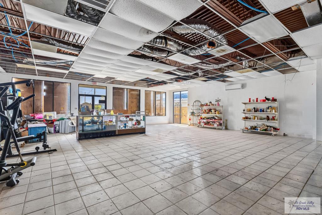 Commercial Sale in Brownsville 5