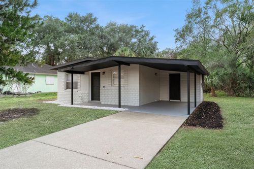 2720 Pineapple Ave, MIMS, FL, 32754-4505 | Card Image