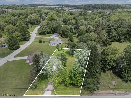 8377 Valley View Rd, Macedonia, OH, 44056-2250 | Card Image