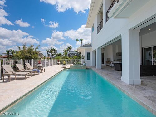 685 17th Ave S, NAPLES, FL, 34102-7408 | Card Image
