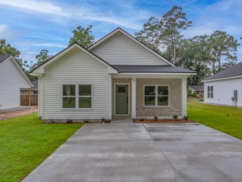 66 Beeler Rd, CRAWFORDVILLE, FL, 32327-2827 | Card Image