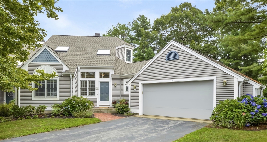 Hidden Bay Dr, South Dartmouth, MA 02748