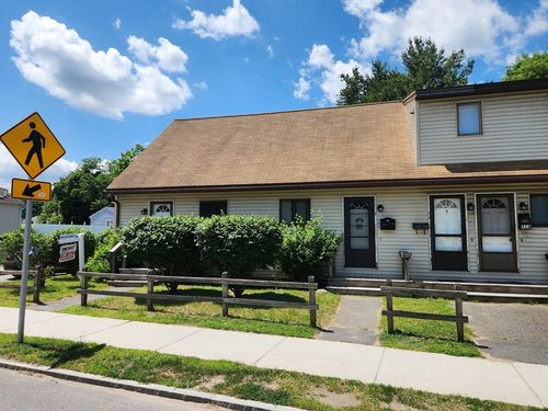 0-510 High Street, Clinton, MA, 01510 | Card Image