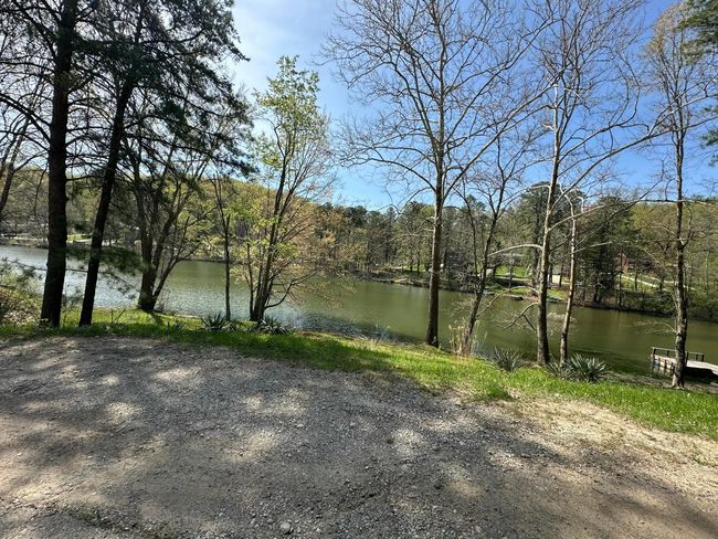 Around the lake! | Image 29