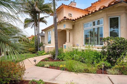 4330 Niagara Avenue, San Diego, CA, 92107 | Card Image