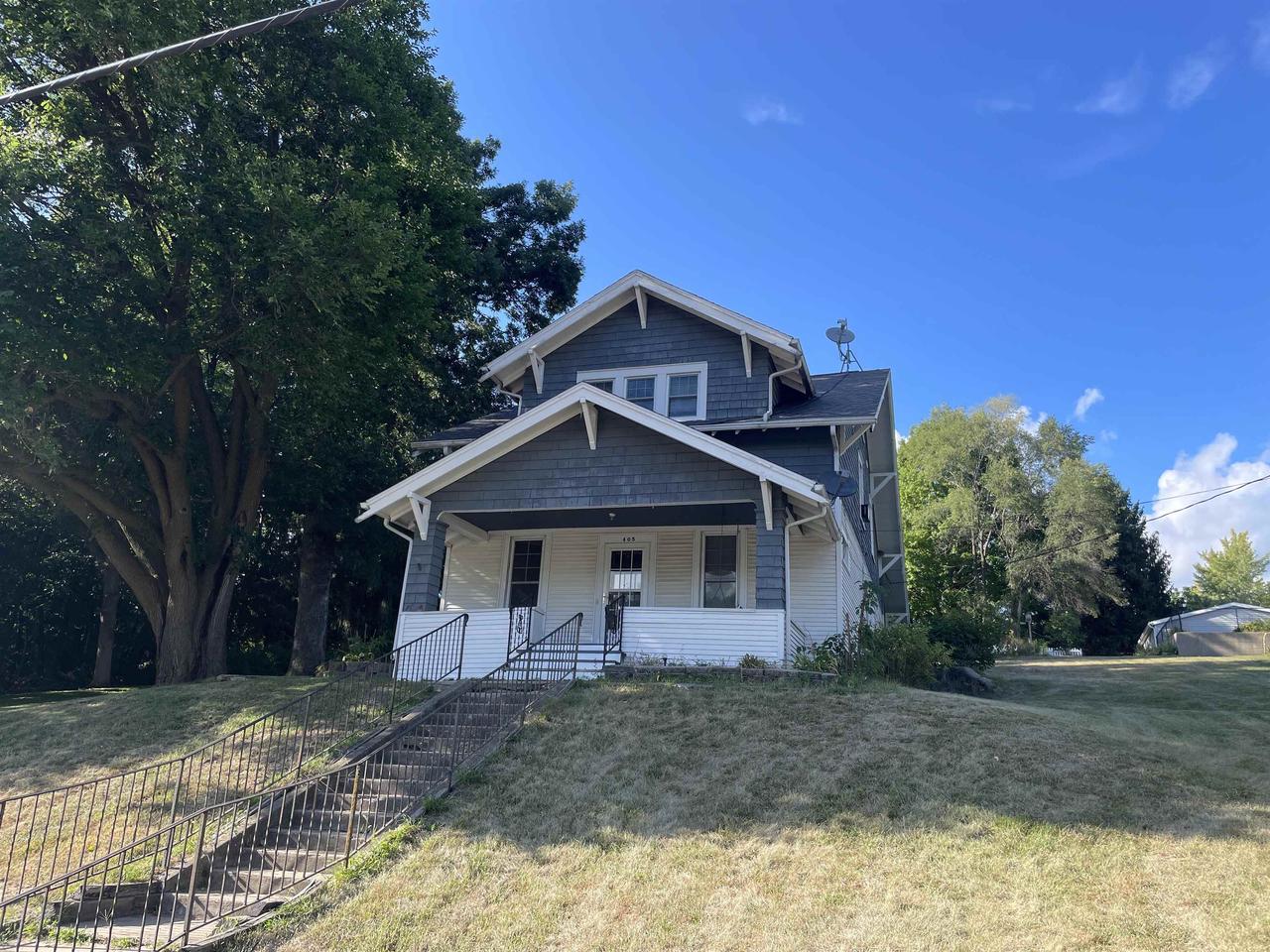 Main St, Albany, WI 53502