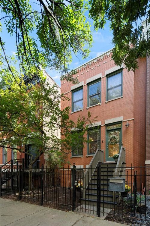 1832 N Wilmot Ave, Chicago, IL, 60647-4417 | Card Image