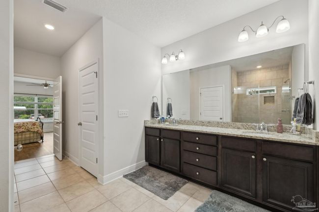 8018 Burnside Loop, House other with 4 bedrooms, 2 bathrooms and 2 parking in Pensacola FL | Image 13