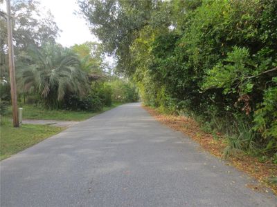 17379 Se 65 Th Street, House other with 2 bedrooms, 1 bathrooms and null parking in Ocklawaha FL | Image 2