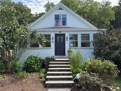 29 Howland Ave, Jamestown, RI, 02835-1219 | Card Image