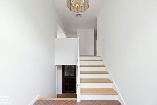 5395 Netherland Avenue, New York City, NY, 10471 | Card Image