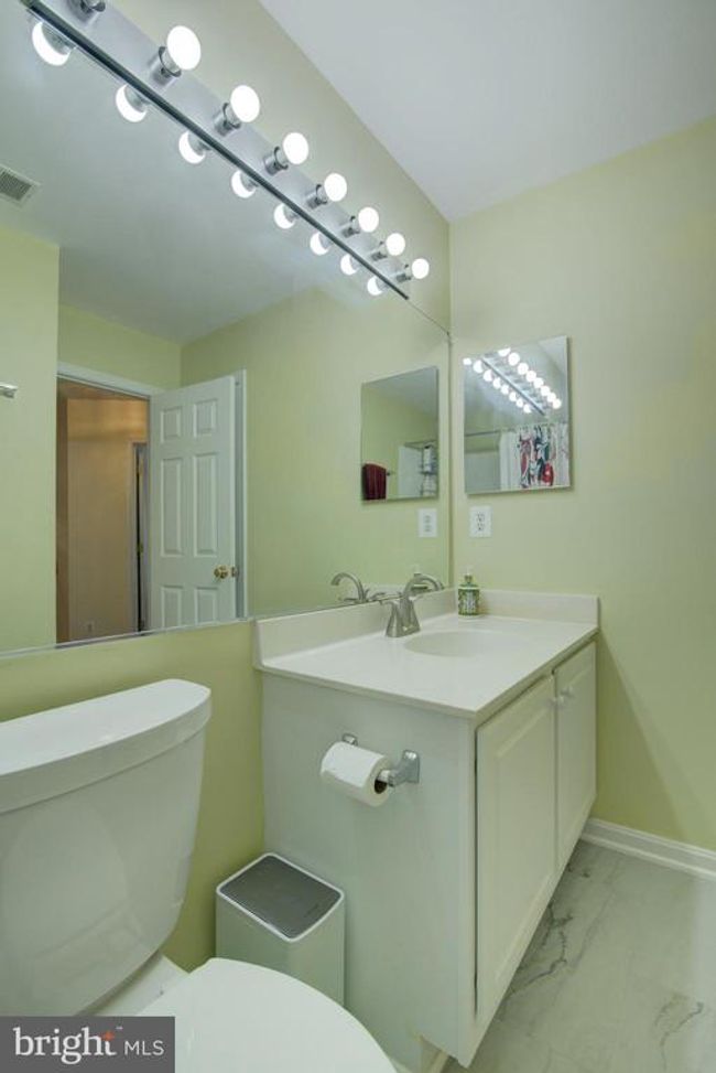 43855 Tattinger Ter, Townhouse with 4 bedrooms, 4 bathrooms and null parking in ASHBURN VA | Image 36