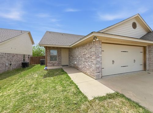 3019 Weave Ct, Granbury, TX, 76049-1280 | Card Image