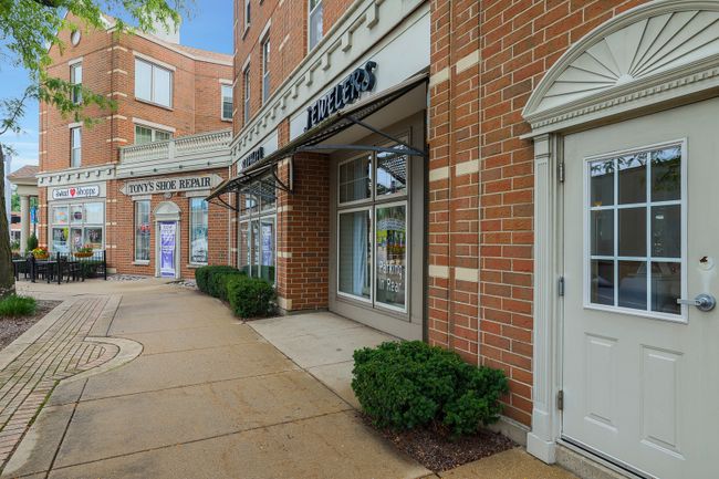 UNIT-108 - 1625 Glenview Rd, Condo with 2 bedrooms, 3 bathrooms and 2 parking in Glenview IL | Image 50