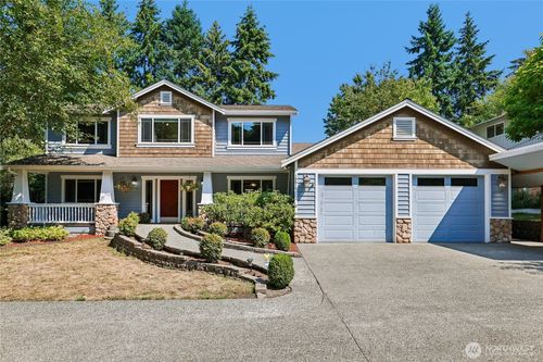 15816 84th Avenue Ne, Kenmore, WA, 98028 | Card Image