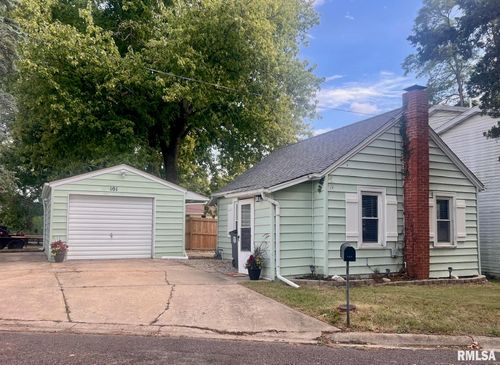 101 Fernwood Ct, East Peoria, IL, 61611-3030 | Card Image