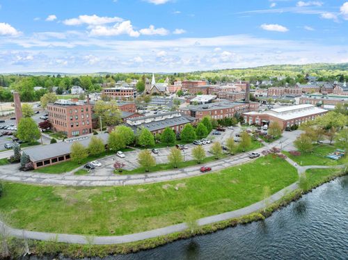 unit-15-48 Landing Ln, Laconia, NH, 03246-3394 | Card Image