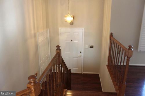 13310 Point Rider Ln, Herndon, VA, 20171-3810 | Card Image