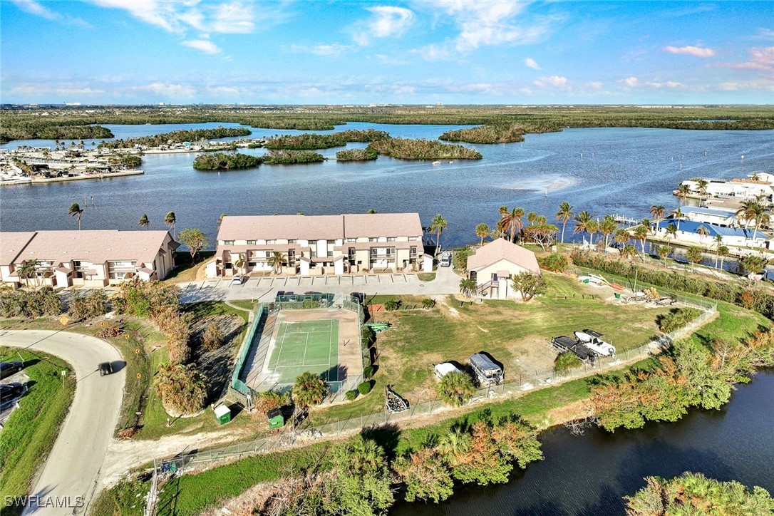 215 - 894 Buttonwood Drive, For Sale in FORT MYERS BEACH - Zoocasa