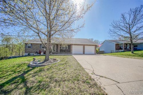 19580 Lyle Ln, Waynesville, MO, 65583-3571 | Card Image