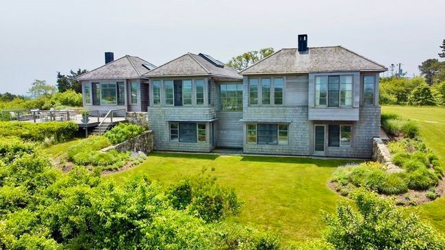 2 Squibnocket Rd, House other with 6 bedrooms, 6 bathrooms and 6 parking in Chilmark MA | Image 8