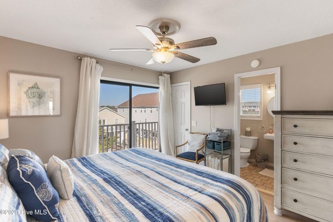 APT-2F - 1505 Carolina Beach Ave N, Condo with 2 bedrooms, 2 bathrooms and null parking in Carolina Beach NC | Image 12