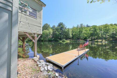 30 Riverside Dr, Ashland, NH, 03217-4309 | Card Image