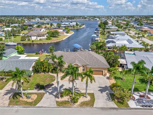 150 Cousley Dr Se, PORT CHARLOTTE, FL, 33952-9152 | Card Image
