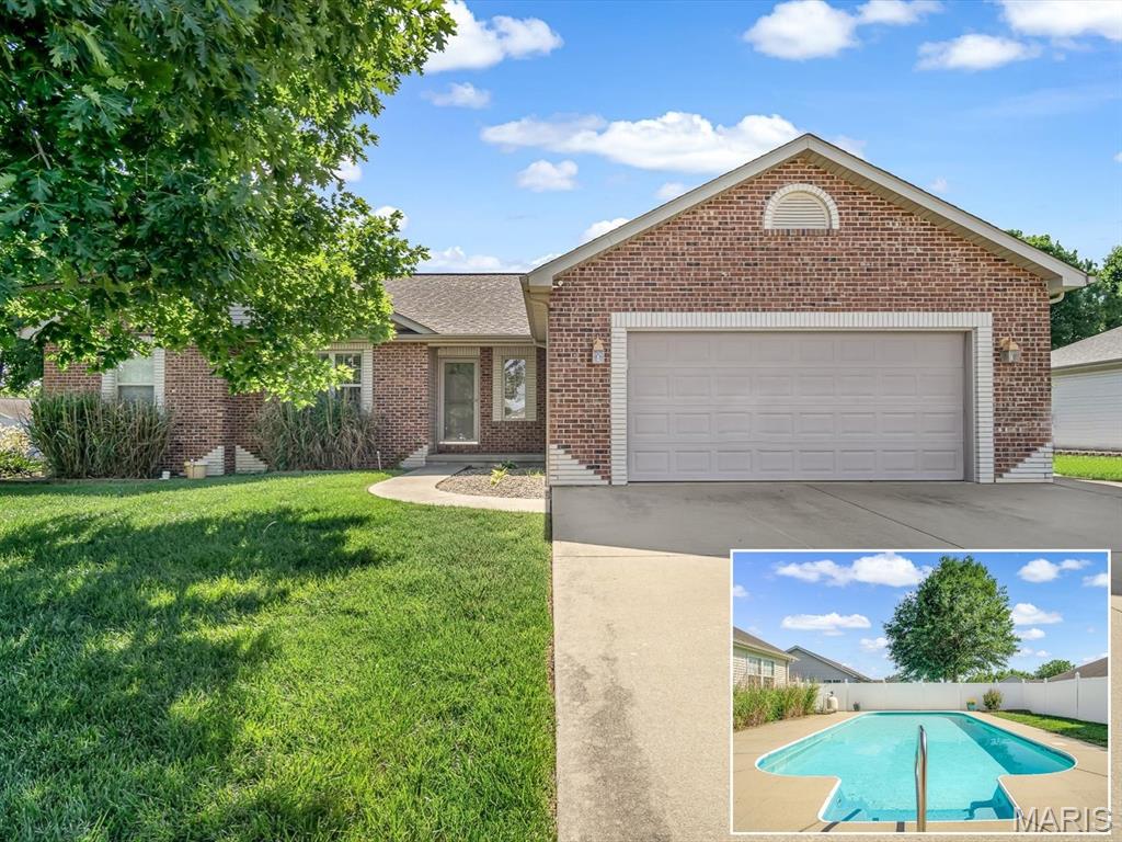 Residential in Red Bud 4
