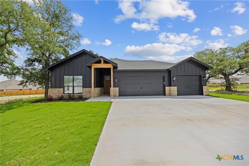 1802 Paint Horse Trl, Harker Heights, TX, 76548-7276 | Card Image