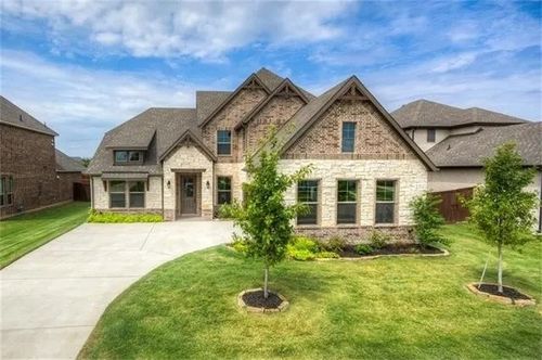 1017 Merion Dr, Burleson, TX, 76028-3351 | Card Image