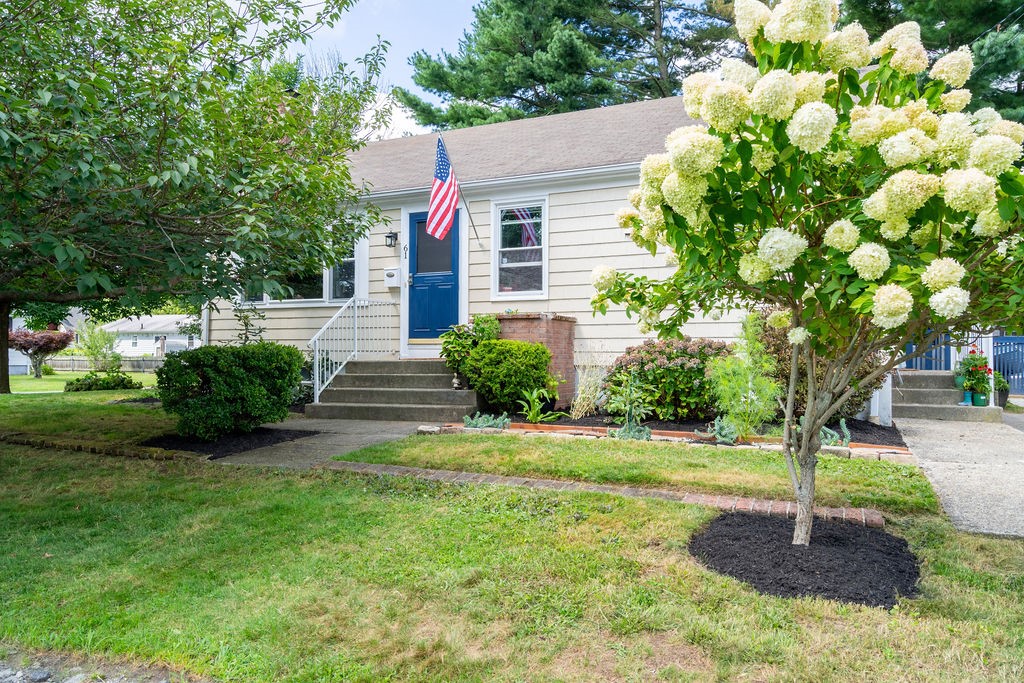 Sumach Ave, Riverside, RI 02915