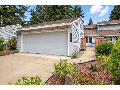 9435 Sw Brentwood Pl, Tigard, OR, 97224-5629 | Card Image