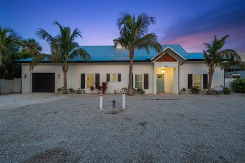 305 73rd St, HOLMES BEACH, FL, 34217-1141 | Card Image