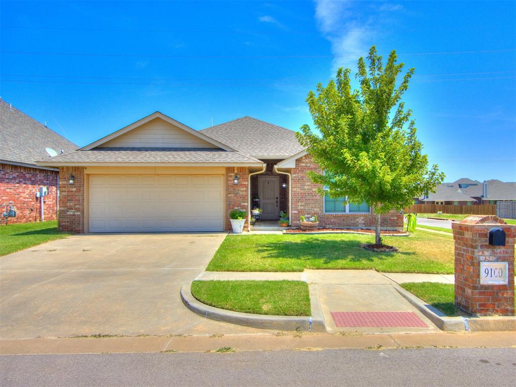 Arman Dr, Yukon, OK 73099